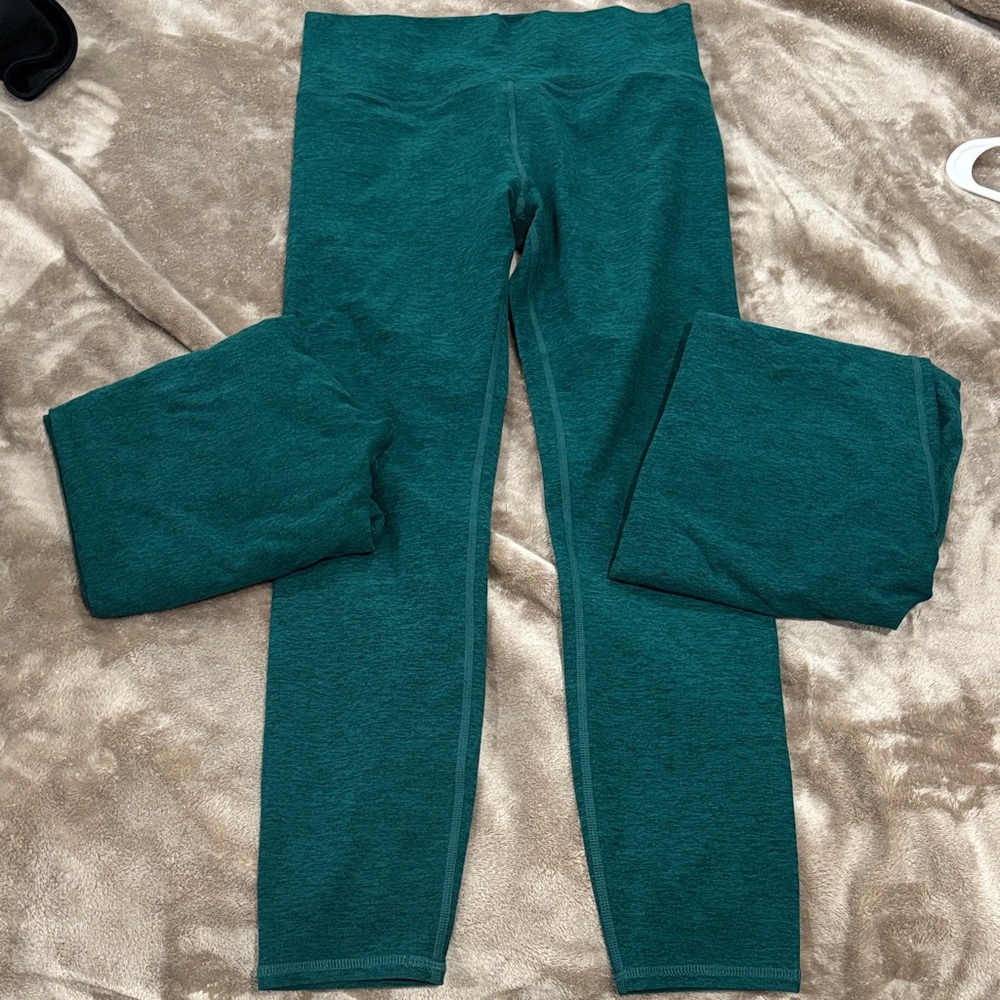 EUC Vuori CLEAN ELEVATION LEGGING- Jade Heather (discontinued)